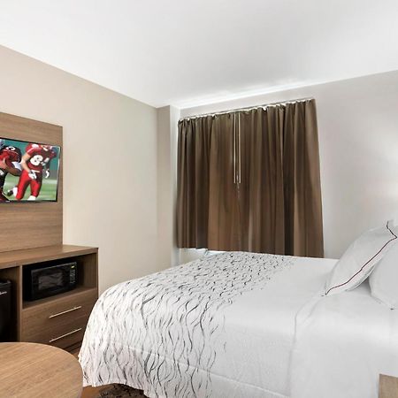 Red Roof Inn Plus Jamaica, Ny - Jfk Airport نيو يورك المظهر الخارجي الصورة