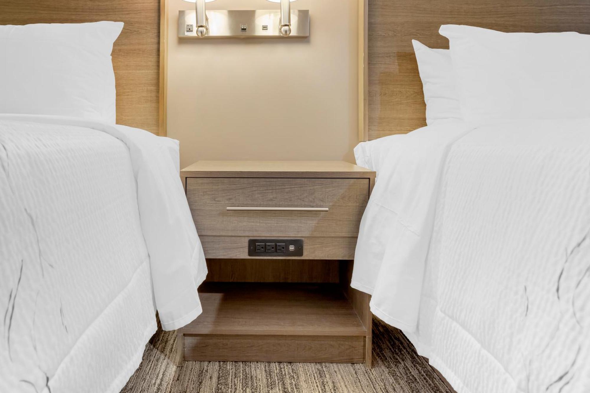 Red Roof Inn Plus Jamaica, Ny - Jfk Airport نيو يورك المظهر الخارجي الصورة