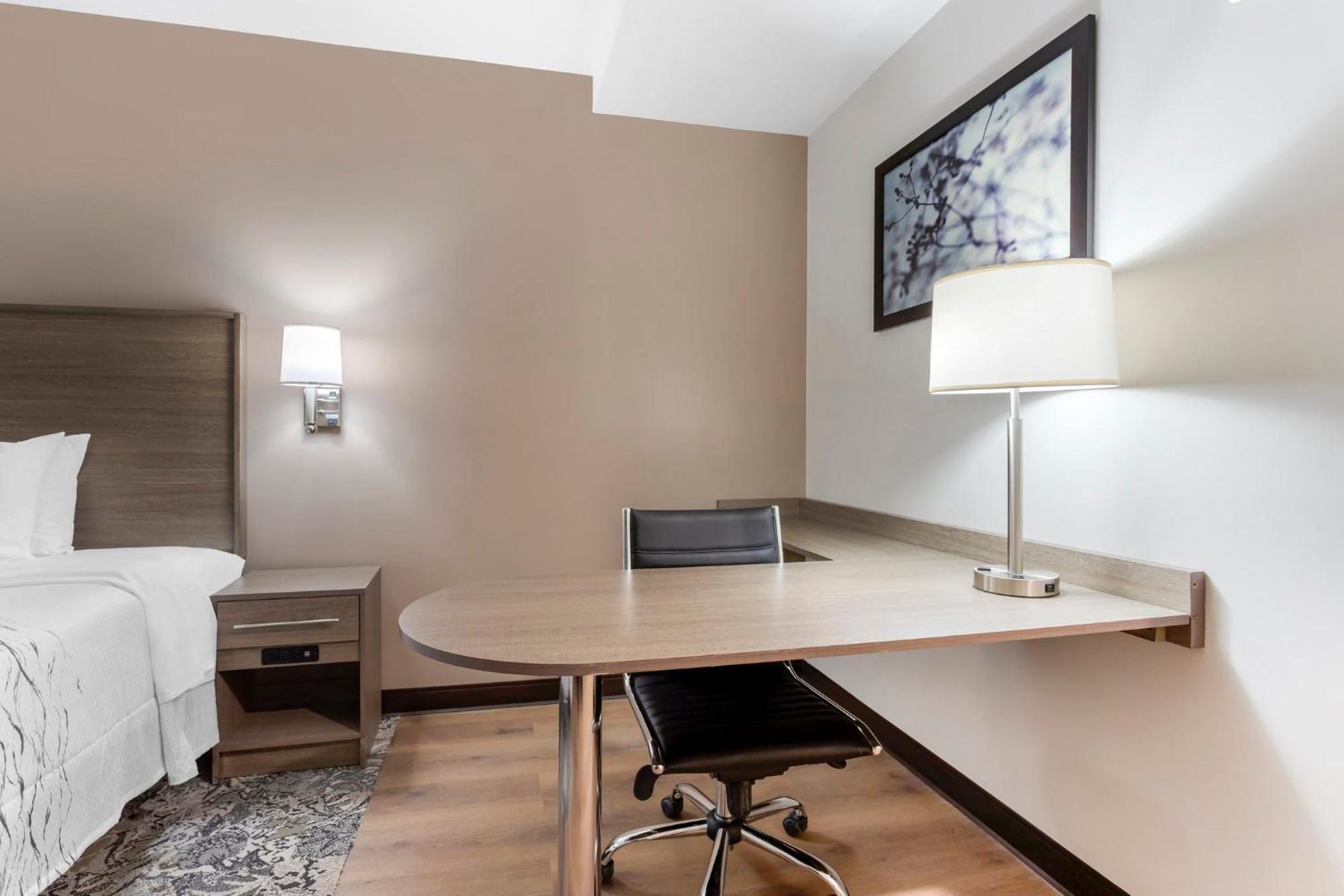Red Roof Inn Plus Jamaica, Ny - Jfk Airport نيو يورك المظهر الخارجي الصورة
