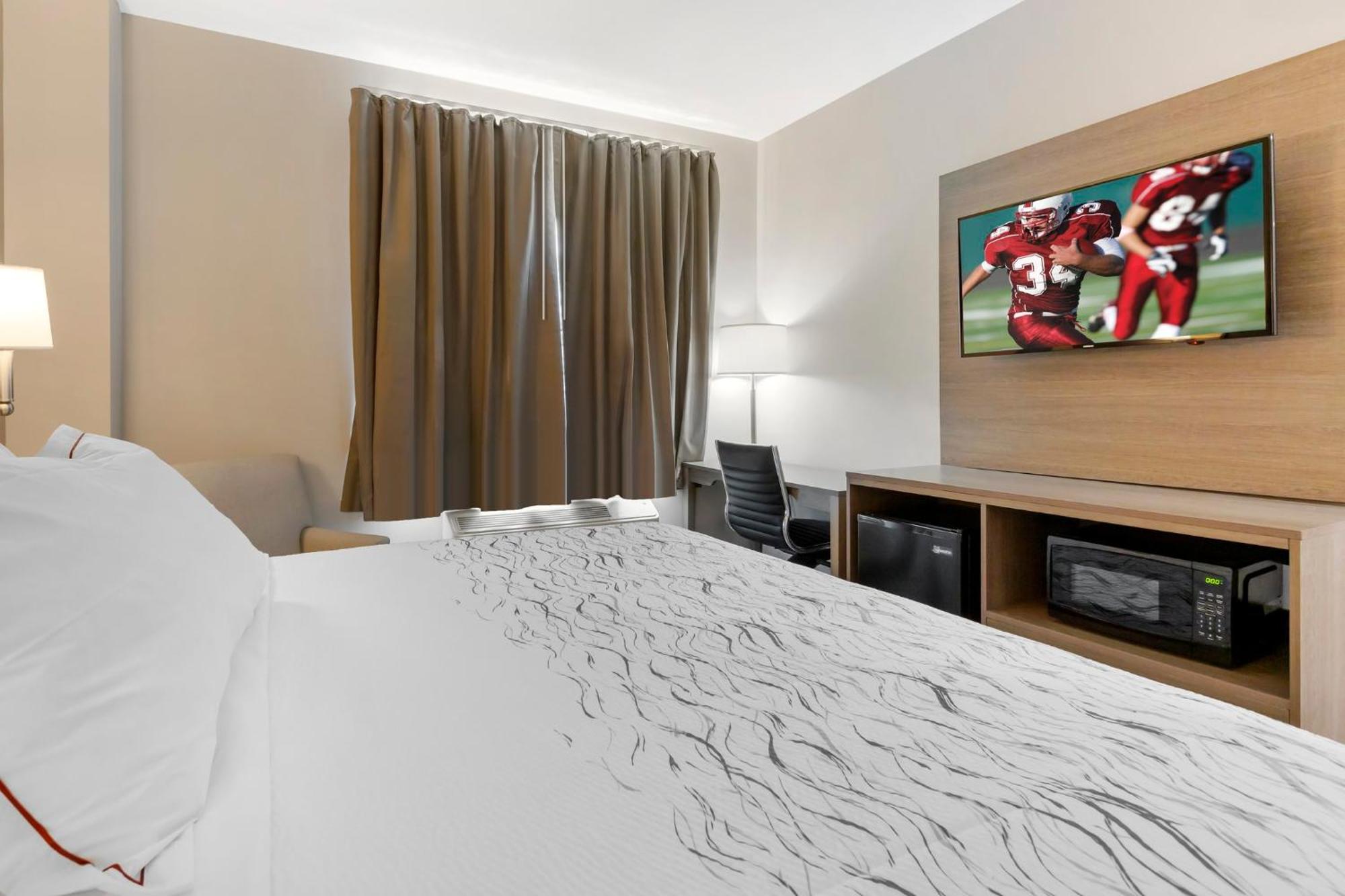 Red Roof Inn Plus Jamaica, Ny - Jfk Airport نيو يورك المظهر الخارجي الصورة