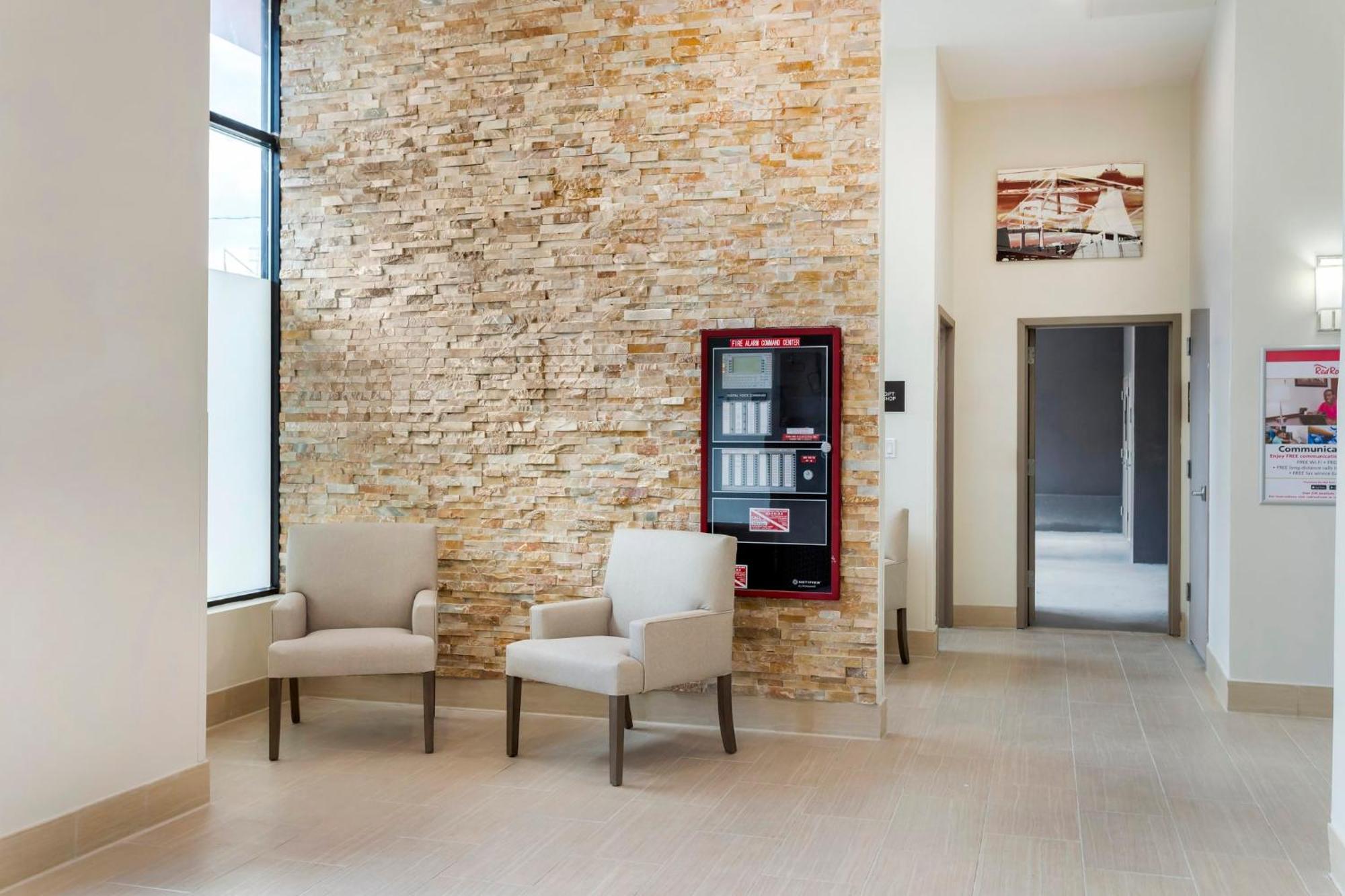 Red Roof Inn Plus Jamaica, Ny - Jfk Airport نيو يورك المظهر الخارجي الصورة